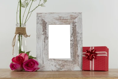White Photo Frame With Red Roses Free PNG
